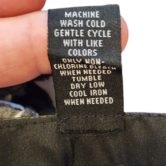 INC International Concepts Tribal
Ruched Black & White Top - Picture 2 of 5